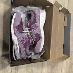 New Balance 2002r