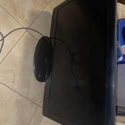 Emerson 55’ TV