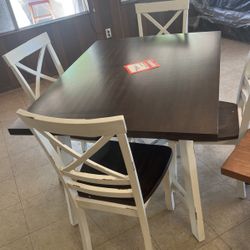 Brand new dinette for 499