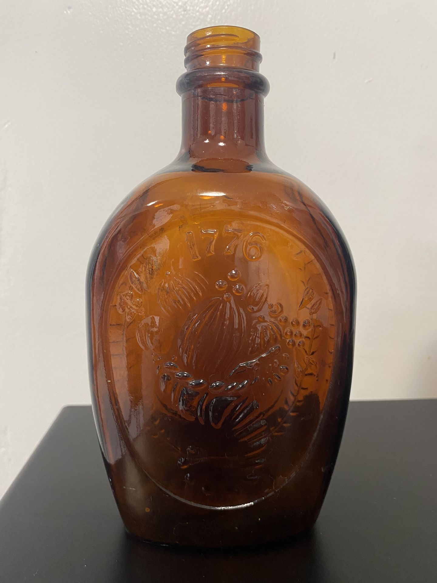 LOG CABIN Vintage Cornucopia Brown Glass 1776 Syrup Bottle
