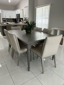 Dinning room set