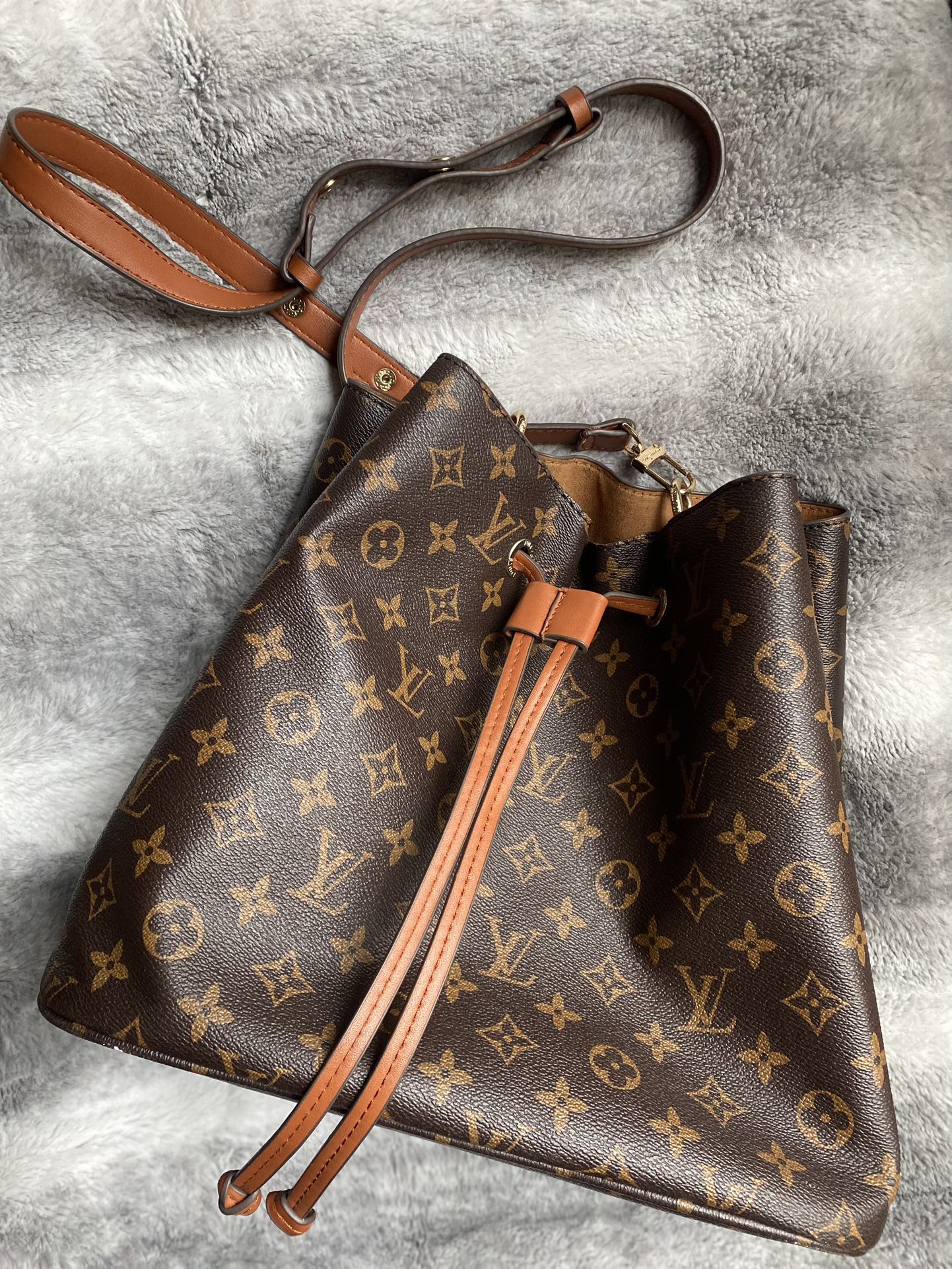 New and Used Louis vuitton for Sale in Mcallen, TX - OfferUp