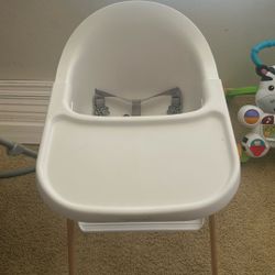 Munchkin High Chair 