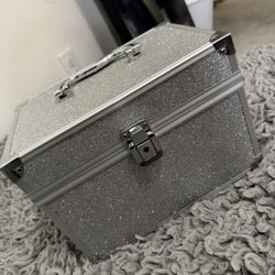 Makeup Box