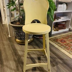 Vintage 1950s Metal Childs Stool,metal Yellow Stool,child chair,planter 31.5”