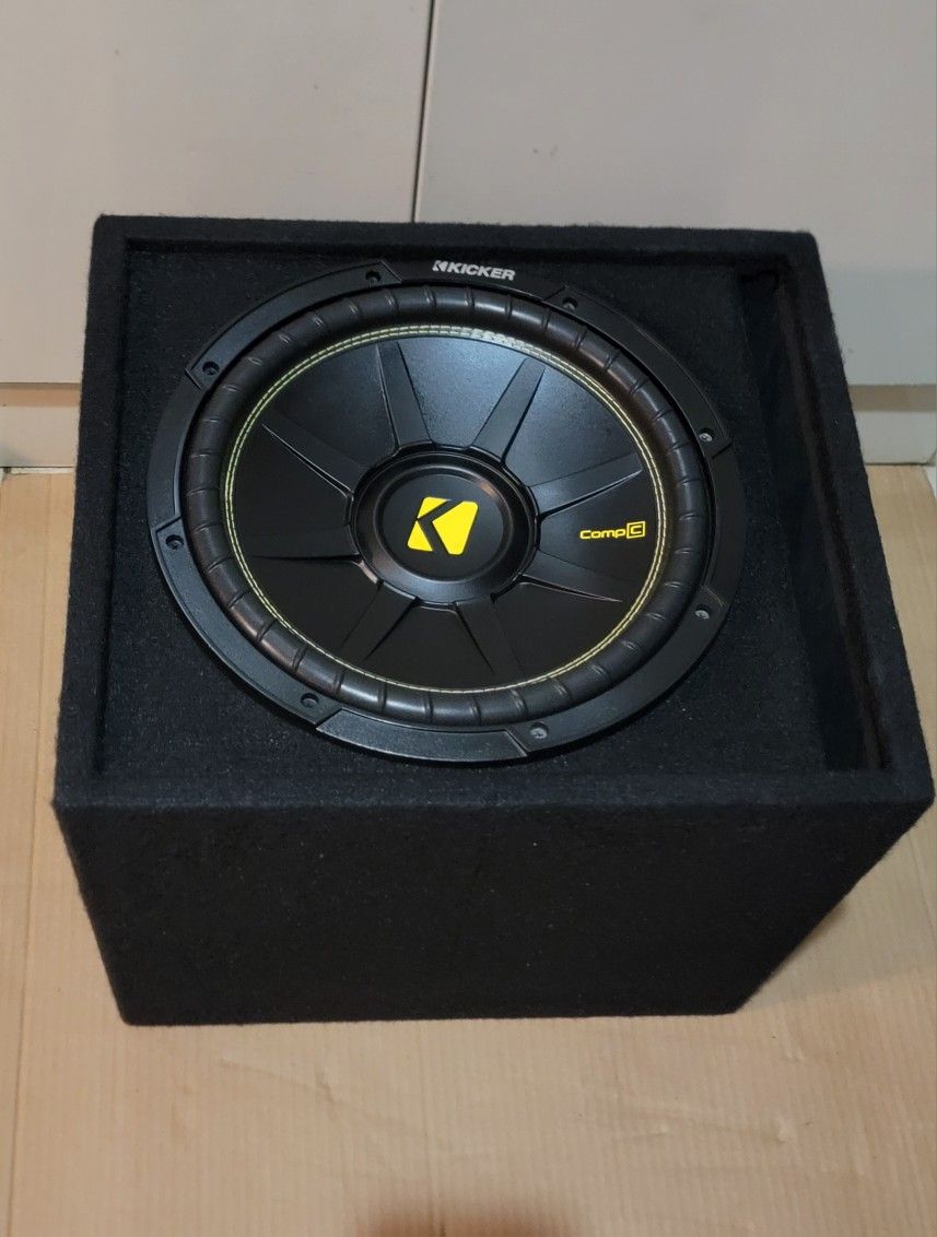 Kicker 12"  Comp C  Subwoofer And Box 
