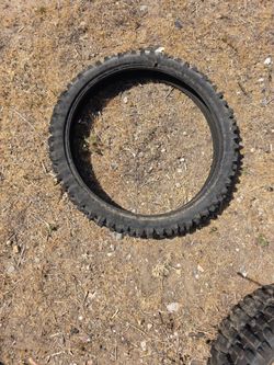 Dirt bike tires