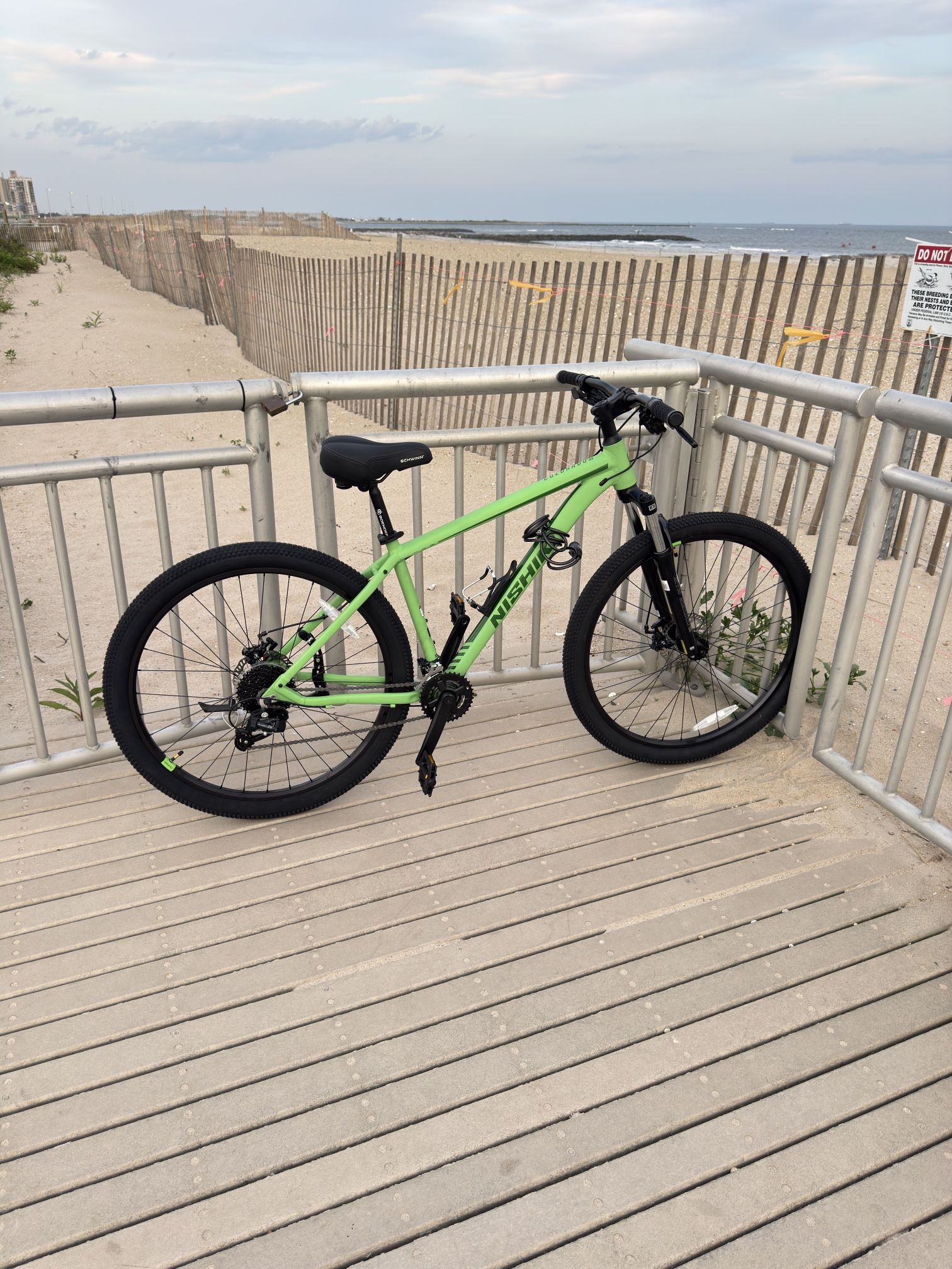 Nishiki Adult Colorado Mountain Bike- Barely Used