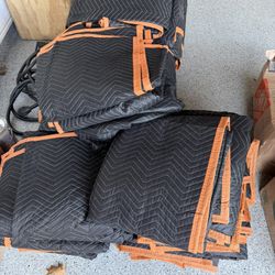 Qty. 60x 72”x80” Heavy Duty Padded Moving Blankets (60% OFF)