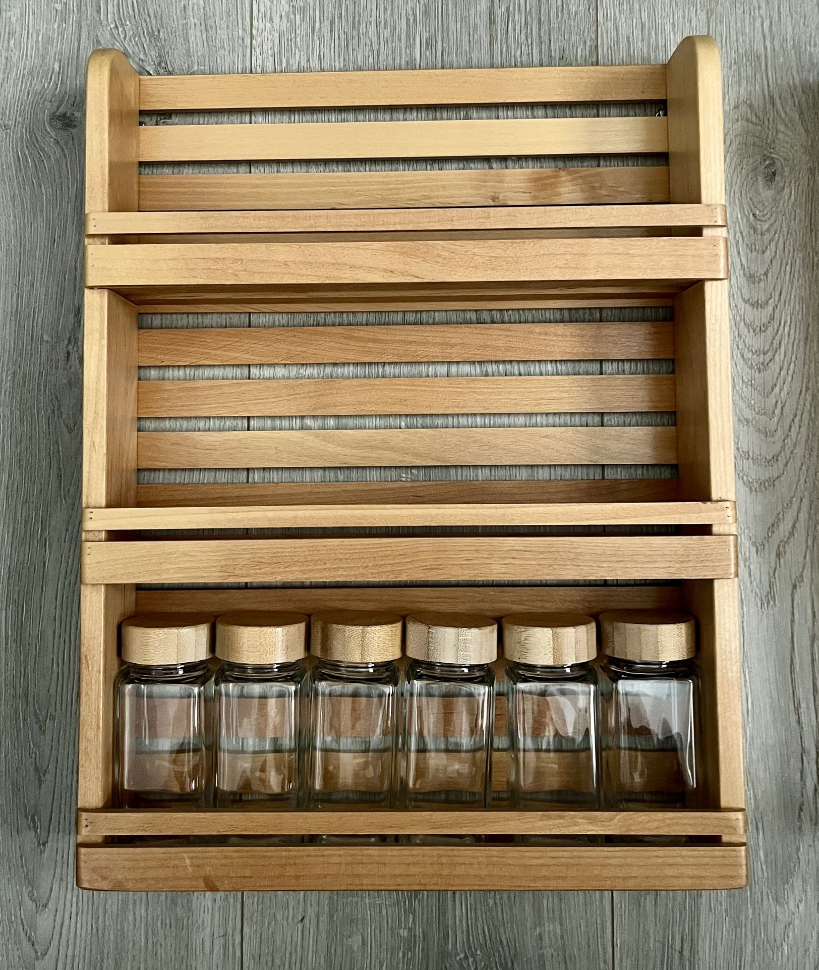 Small Wooden Hanging Rack/Shelf