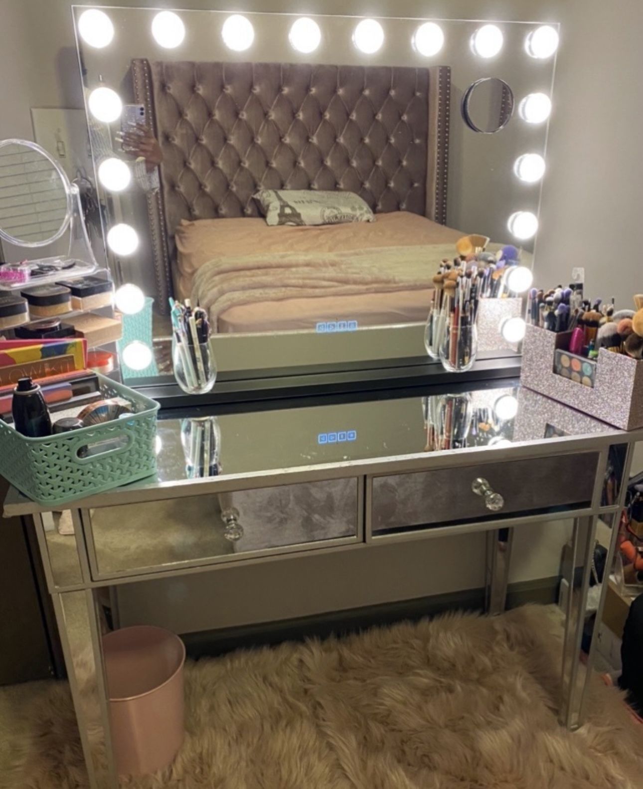 Vanity Mirror With Bluetooth