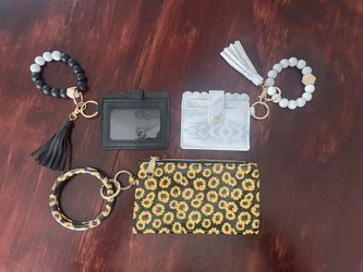 WRISTLET WALLETS