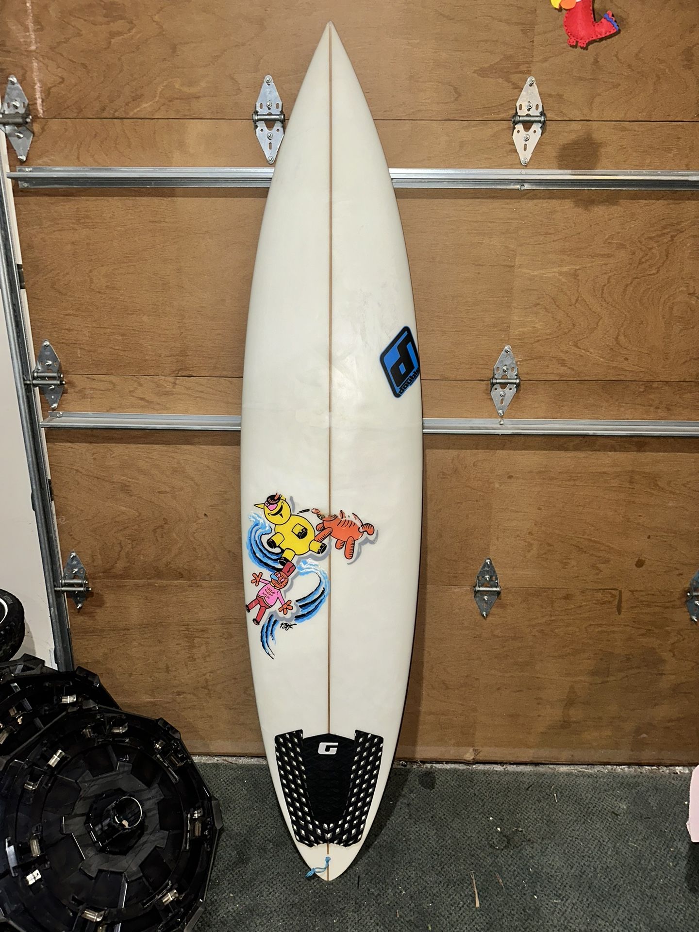 6’8 Surfboard