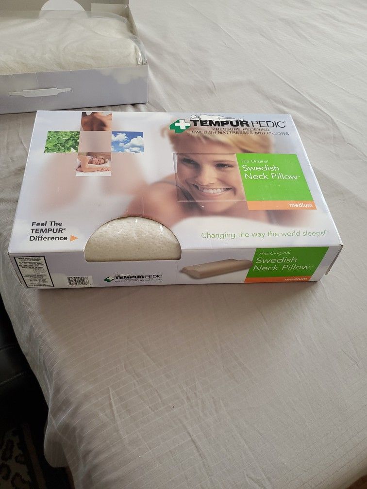 Original " Tempur-pedic " Medium Swedish Neck Pillow