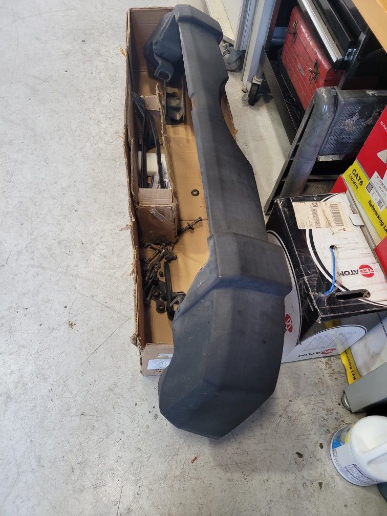 2010 Jeep Wrangler Rear Bumper . Hitch and Hook