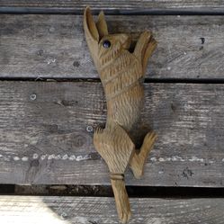 Wooden bunny rabbit decor