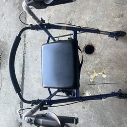 Duet 2-1 Rollator And Transport Chair