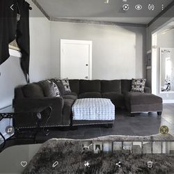 Gray Sectional Sofa w/ Ottoman – Firm Cushions, Clean & Comfortable