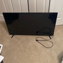 2018 Samsung 43” TV