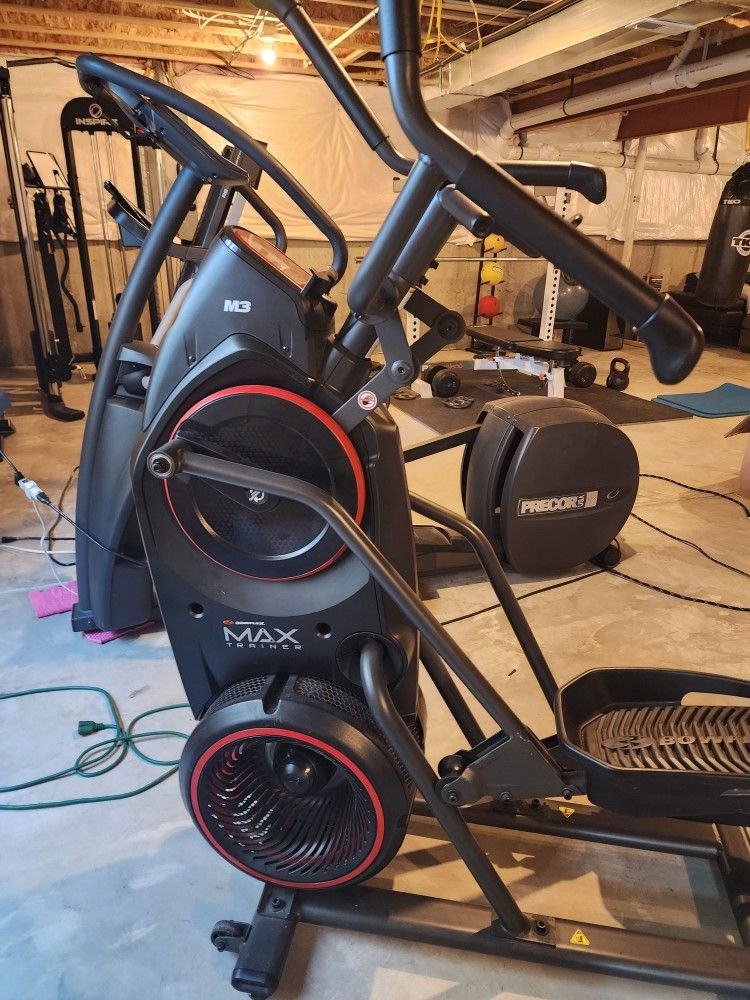 Bowflex max Trainer