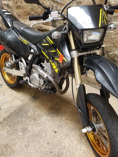 2018 Suzuki Drz400sm