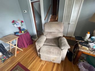 Lane Remote Recliner