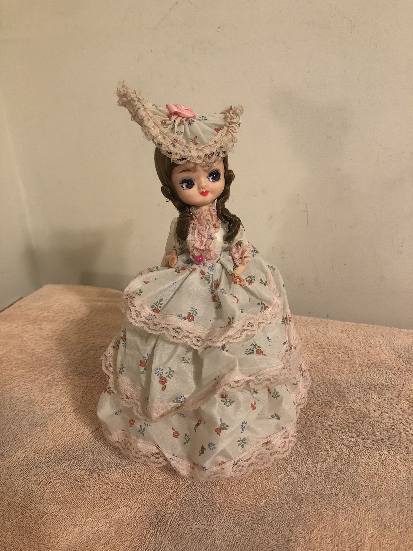 Vintage Victorian Music Box Doll 13” Plays You Light Up My Life