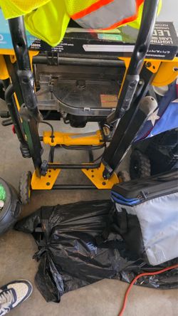 DEWALT TABLE SAW 10 IN. CORDED