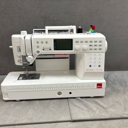 Elna Excellence 7 Sewing Machine 