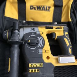 DEWALT XR 20-volt Max 1-in Sds-plus Variable Speed Cordless Rotary Hammer Drill
