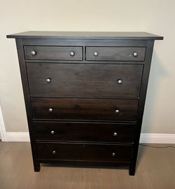 IKEA dresser 6 drawer