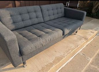 Couch - free delivery