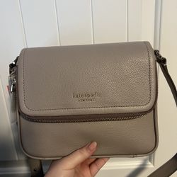 Kate Spade Purse (Crossbody)