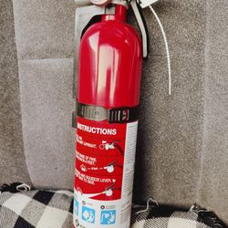 Fire Extinguisher 
