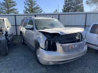 GMC Yukon For Parts
