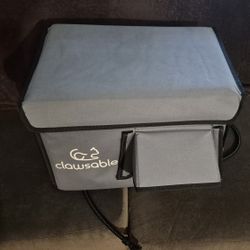 Heated Cat House CLAWSABLE 