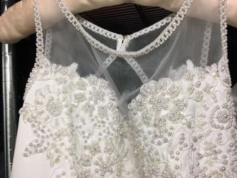 NWT WEDDING GOWN