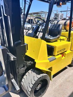 Hyster 12,000 lbs