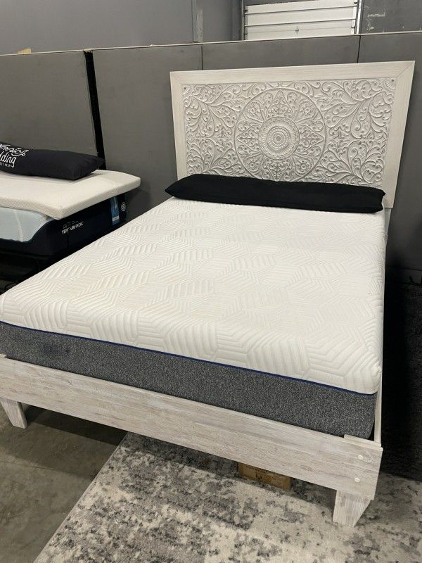 Brand New Pillow Top *Mattress* set