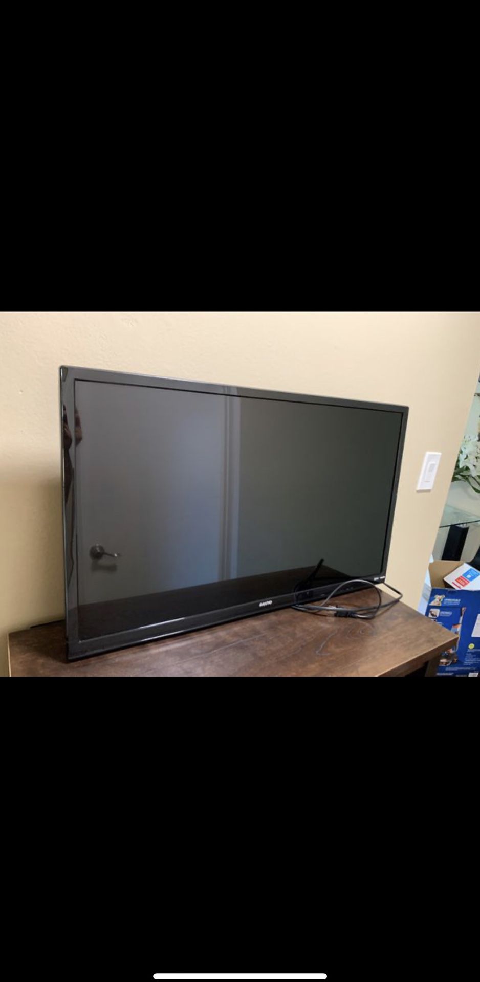 Sanyo 32 inch tv