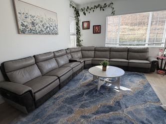Reclining sectional leather sofa