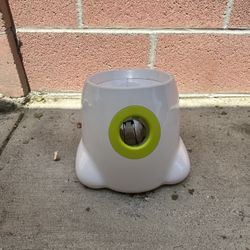 Automatic Dog Ball Thrower