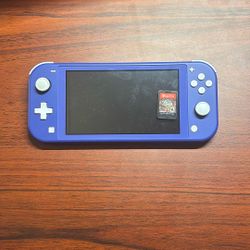 Nintendo Switch Lite, Game Included 