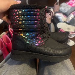 Girl Boots 