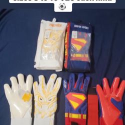 Goal keeper soccer gloves Sizes 8 To 10 