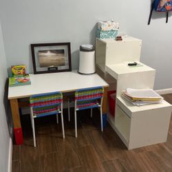 Children’s Furniture Desk And Storage Cubes Plus Book Shelves