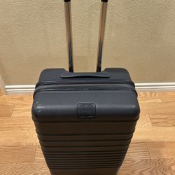 Beis Medium Check In Luggage
