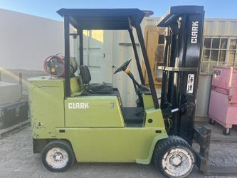 Clark Forklift