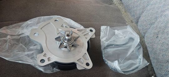 New Toyota/NPW Water Pump 16100-39466 – Corolla, Matrix, Scion xD