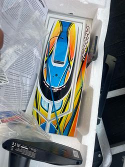Traxxas  Blast Racing Boot Brushed 23 Inch this item looks like it’s never been used before ex car